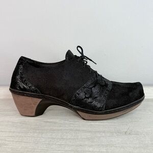 Naot Besalu black leather lace up heeled oxford boots size 39 US 8